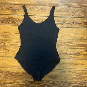 Girlfriend collective black coco scoop bodysuit size M (briefs)